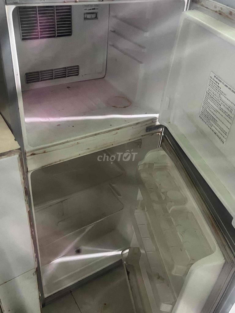 Tủ lạnh Toshiba No Frost Xám. Mua bán Tủ lạnh tại Huyện Đức Hòa Long An được đăng bởi Ruyn hình 1