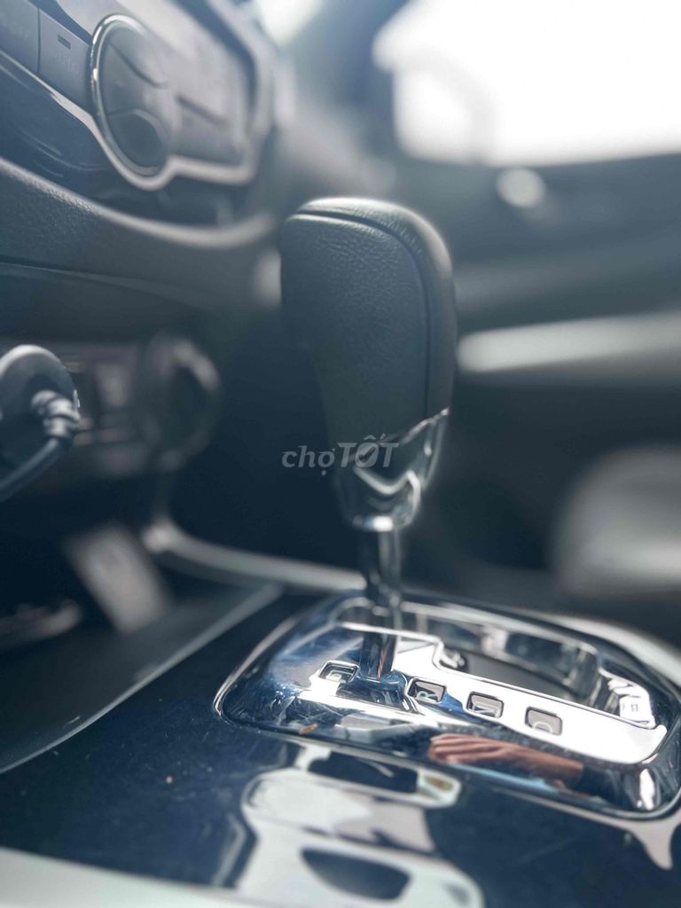 Nissan Navara 2022 VL 4x4 Cao Cấp 60000 km. Mua bán Ô tô tại Thành phố Buôn Ma Thuột Đắk Lắk được đăng bởi Daihunghienphat hình 13