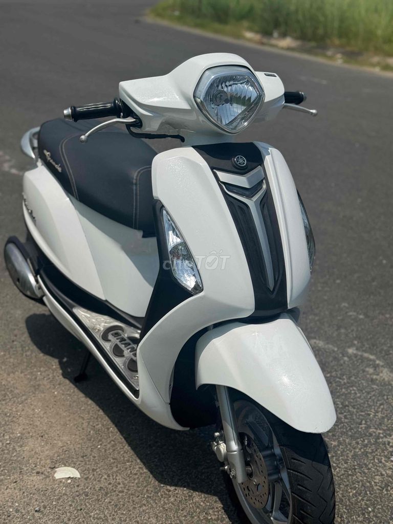 Noda Gremđe màu trắng mới keng 43K1-302.30. Mua bán Xe máy tại Quận Sơn Trà Đà Nẵng được đăng bởi Minh Dũng bán trả góp 136 vân đồn  hình 5