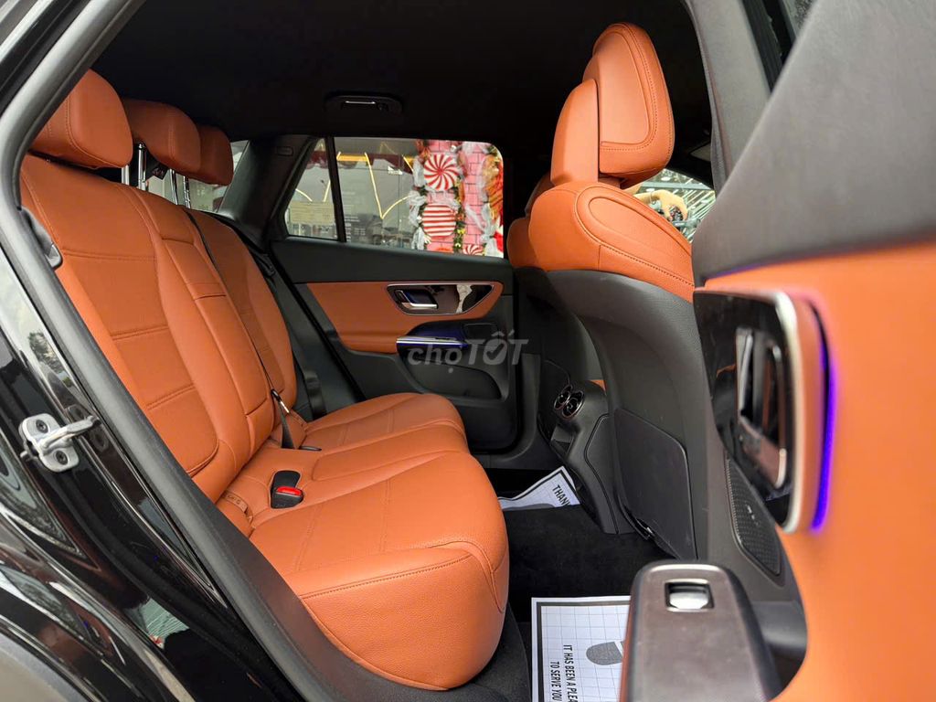 GLC200 4Matic All New Siêu Lướt Chính Hãng 3000 km. Mua bán Ô tô tại Quận Bình Thạnh Tp Hồ Chí Minh được đăng bởi Mercedes Benz Haxaco Điện Biên Phủ hình 7