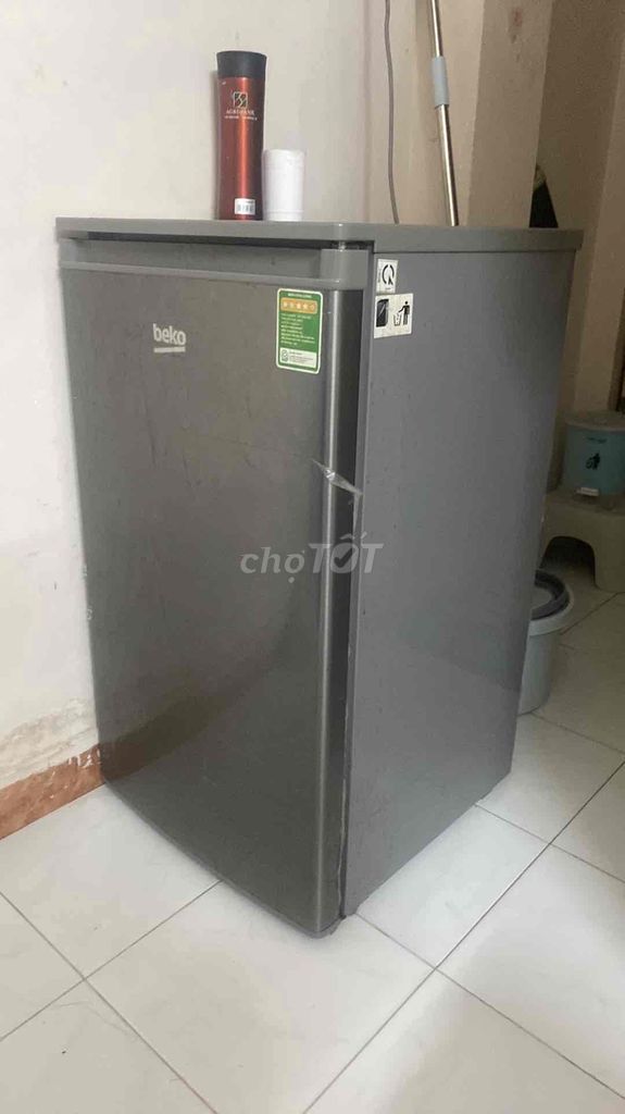 Mình muốn bán tủ lạnh 92l