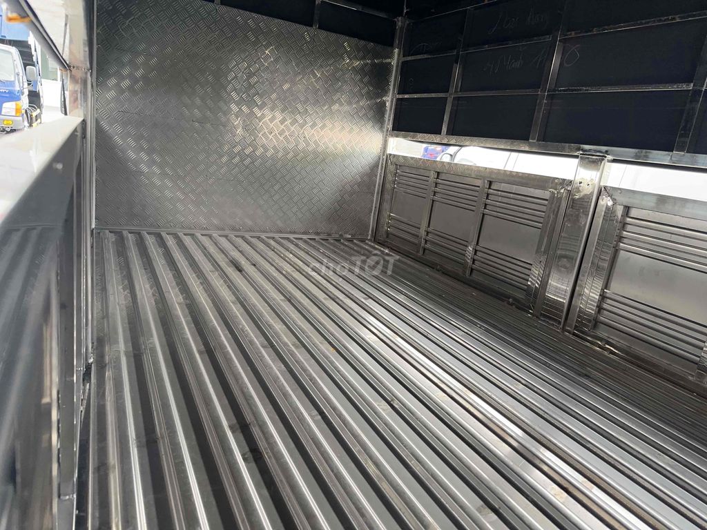 HYUNDAI H150 THÙNG BẠT FULL 304. Mua bán Xe tải, xe ben tại Quận Bình Thuỷ Cần Thơ được đăng bởi Đại lý Xe Tải Miền Tây hình 5