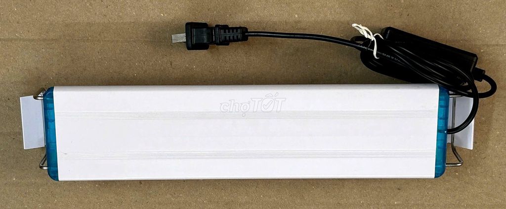 Đèn LED trang trí hồ cá Trắng. Mua bán Đèn tại Quận Phú Nhuận Tp Hồ Chí Minh được đăng bởi hoale 6 hình 1