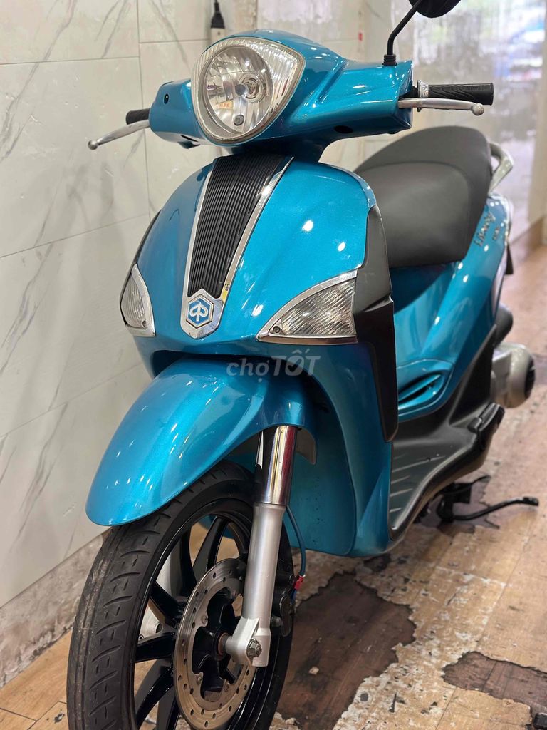Piaggio Liberty 125ie Phun Xăng Điện Tử 2012 BSTP. Mua bán Xe máy tại Quận Phú Nhuận Tp Hồ Chí Minh được đăng bởi Ngọc Huy hình 2