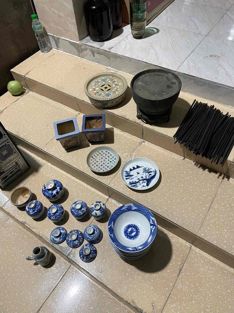 Đồ cổ Gốm sứ Đồng. Mua bán Đồ sưu tầm, đồ cổ tại Huyện Gò Công Tây Tiền Giang được đăng bởi Nguyễn Phước Vũ hình 1