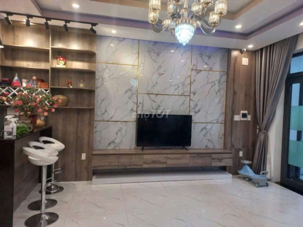 Cần bán  căn nhà 3 tần  khu tái định cư loa bông xả hoà tiến. Mua bán nhà ở tại Huyện Hòa Vang Đà Nẵng được đăng bởi Hữu Thuận Bđs hình 3