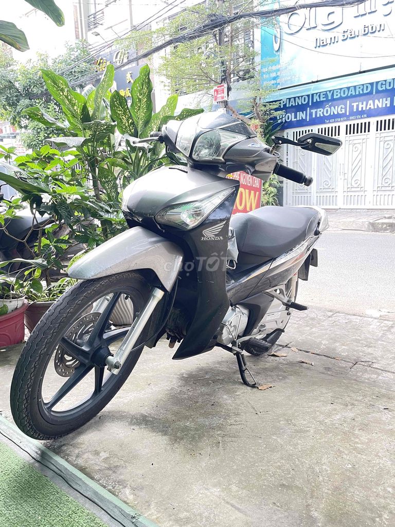 Honda Future FI 125 2013. Mua bán Xe máy tại Quận 8 Tp Hồ Chí Minh được đăng bởi Mr.Truong hình 3