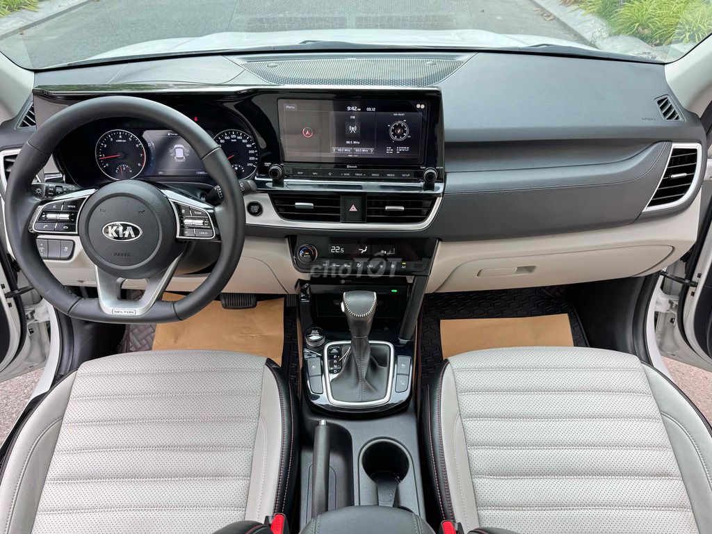 Kia Seltos 1.4 Premium 2020 quá mới chỉ 13.000 km. Mua bán Ô tô tại Thành phố Thủ Đức Tp Hồ Chí Minh được đăng bởi Hoà Xe Cũ hình 13