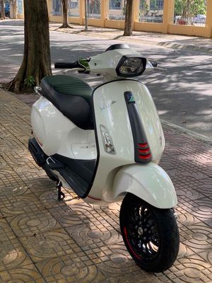 VESPA SPRINT bản Carbon. Mua bán Xe máy tại Thành phố Sa Đéc Đồng Tháp được đăng bởi DUY CƯỜNG