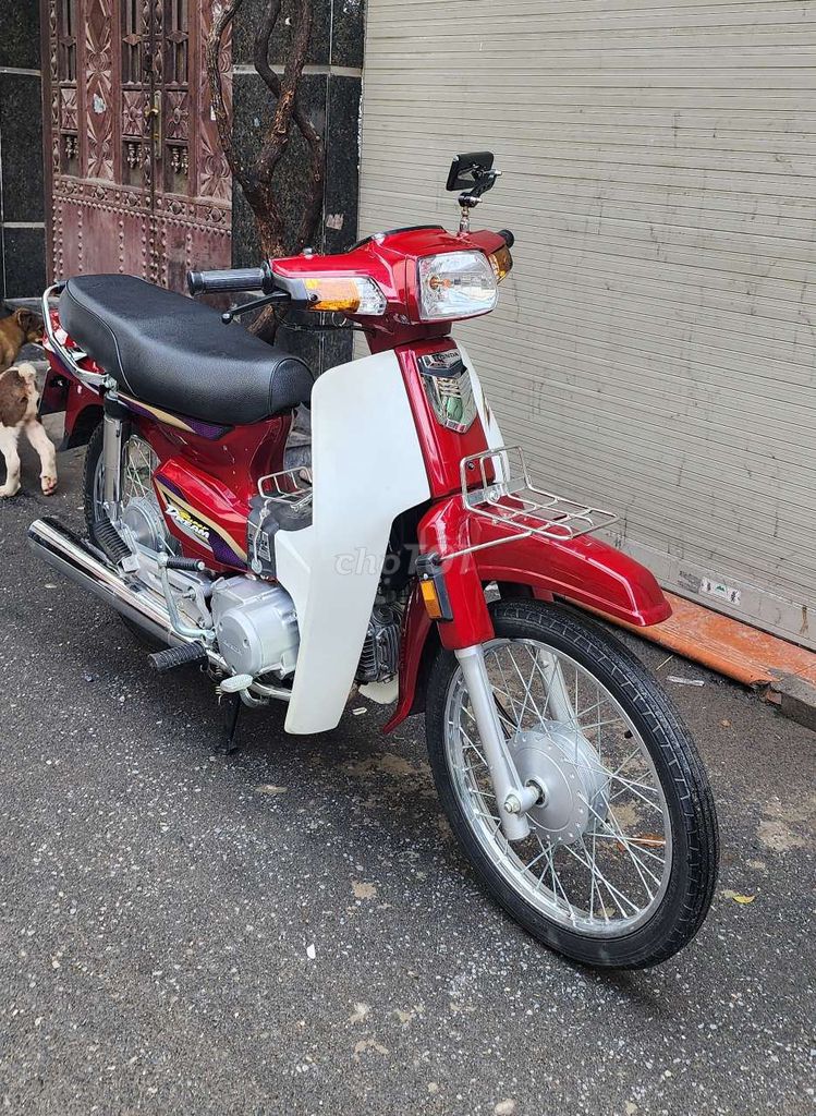 Honda dream Việt Nam biển Hà Nội chính chủ. Mua bán Xe máy tại Quận Ba Đình Hà Nội được đăng bởi Long hình 1