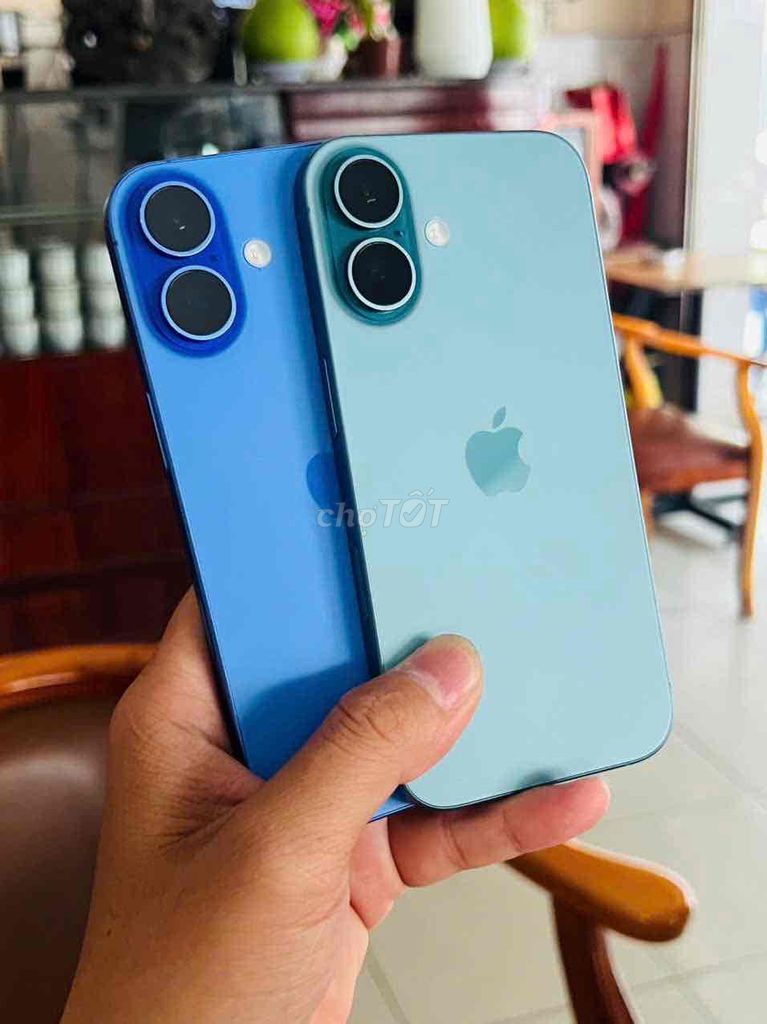 iPhone 16 128GB Xanh dương. Mua bán Điện thoại tại Thành phố Biên Hòa Đồng Nai được đăng bởi Nguyễn Hiền hình 1