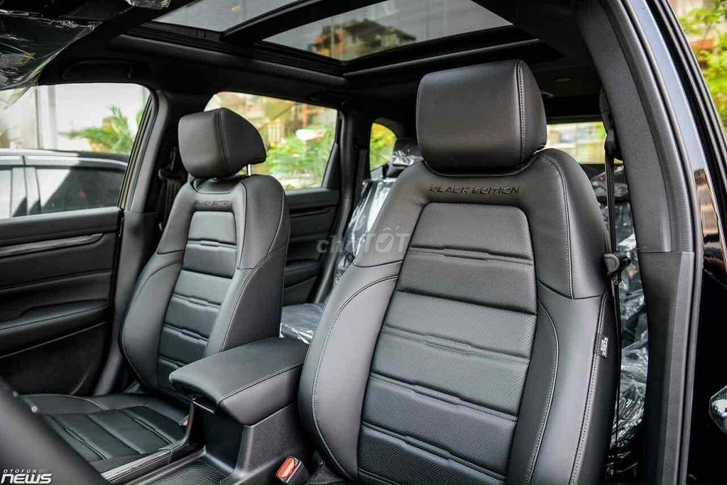 Honda CR V 2023 L - 6700 km. Mua bán Ô tô tại Quận 10 Tp Hồ Chí Minh được đăng bởi A Dat hình 4