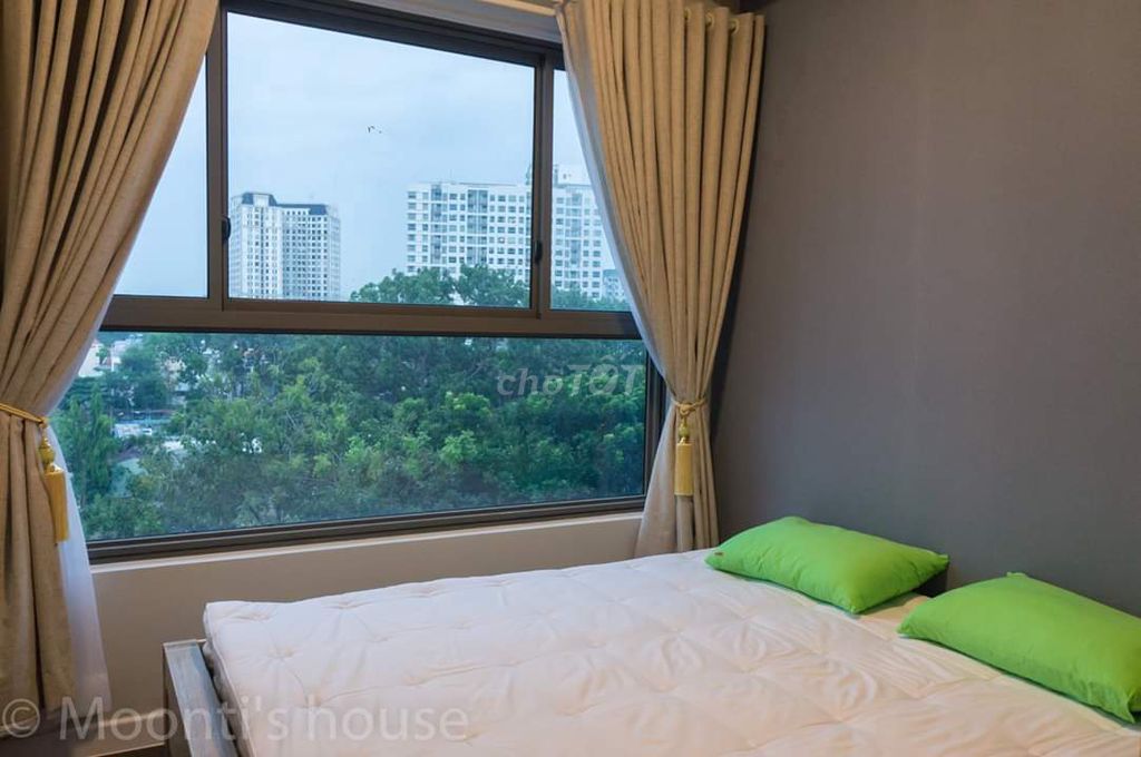 Bán Cao Ốc B Nguyễn Kim, Quận 10, 72m2, 2pn, 2wc, 4.9 tỷ, sổ hồng
