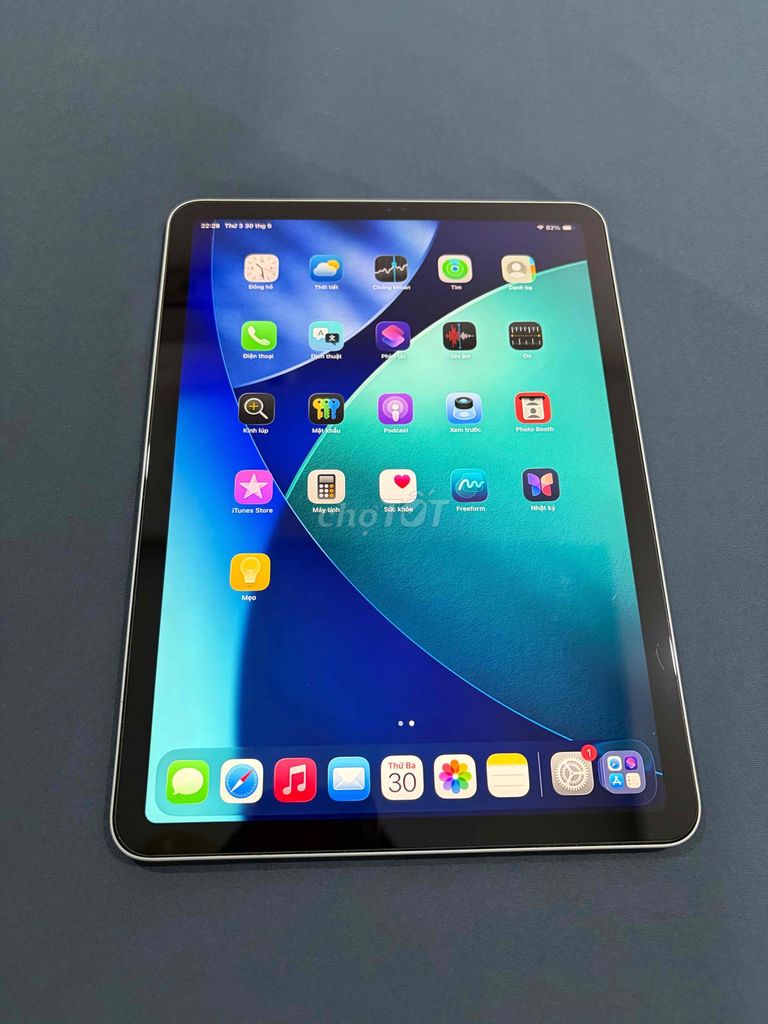 Apple iPad Air 4 64GB Wifi Bạc Like New 99%. Mua bán Máy tính bảng tại Quận Phú Nhuận Tp Hồ Chí Minh được đăng bởi Oai Nguyễn hình 1