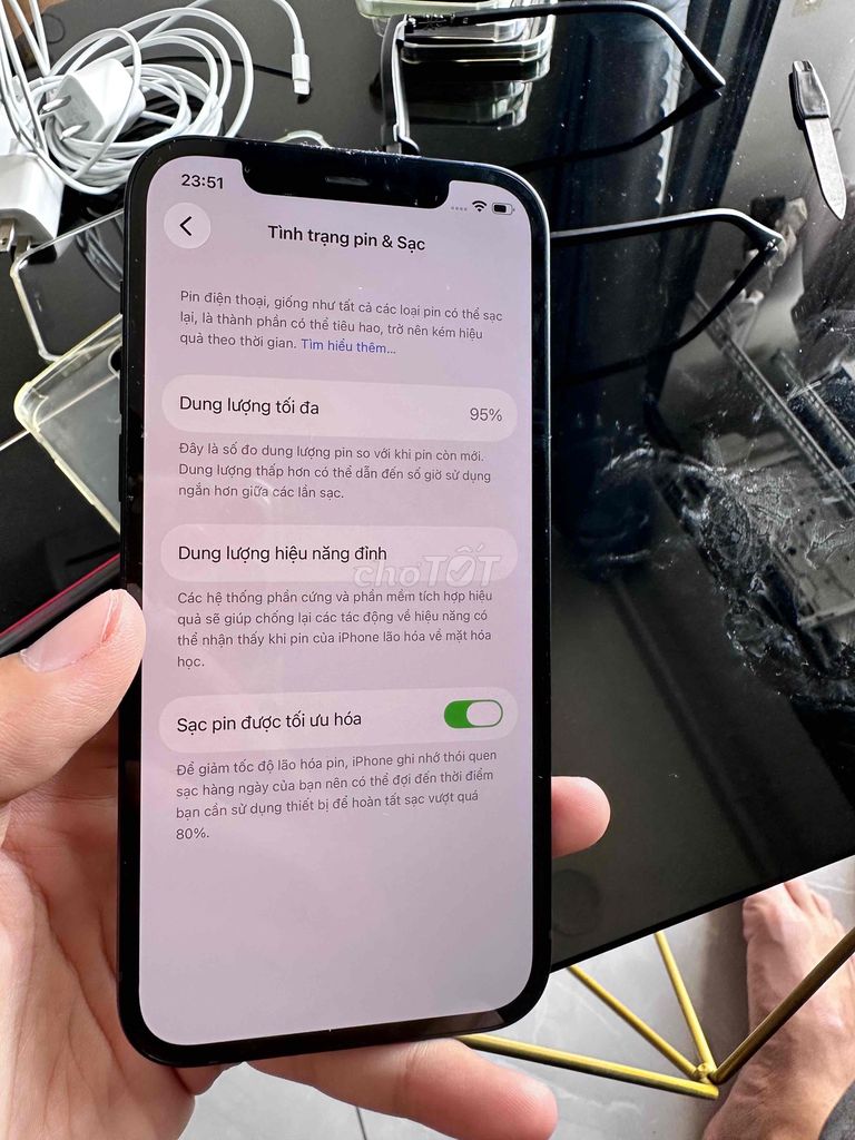 Apple iPhone 12 64GB Đen. Mua bán Điện thoại tại Thành phố Thuận An Bình Dương được đăng bởi Đoàn Chí kiên hình 1
