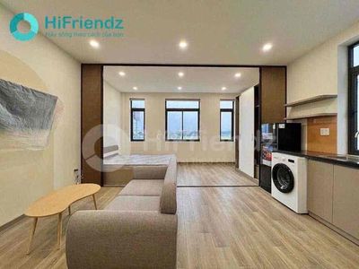 STUDIO FULL NỘI THẤT CỬA SỔ TRỜI HOÀNG DIỆU 2