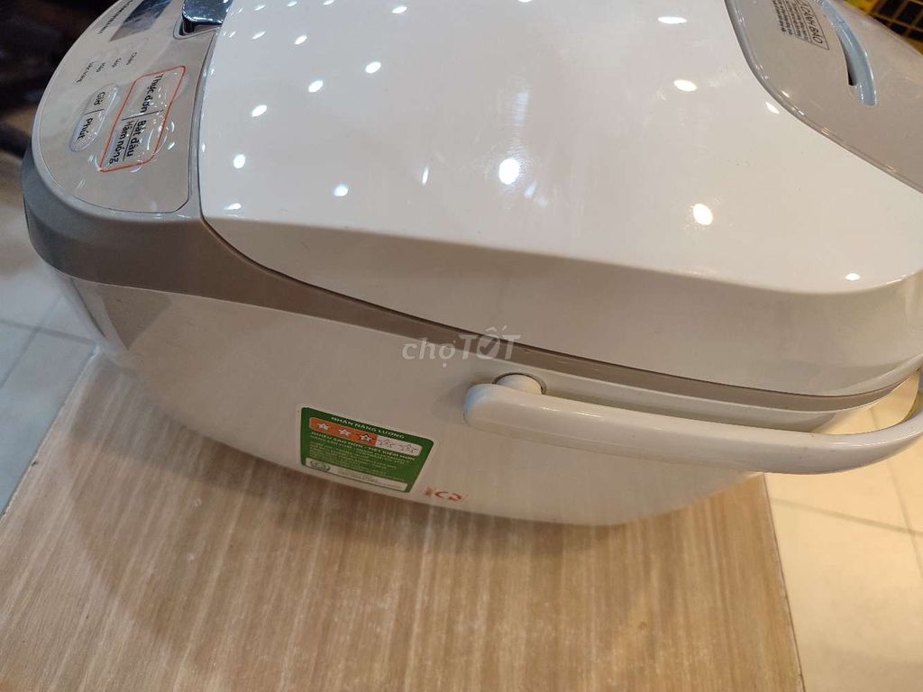 Nồi cơm điện tử Sharp KS-COM191EV-WH 1.8L