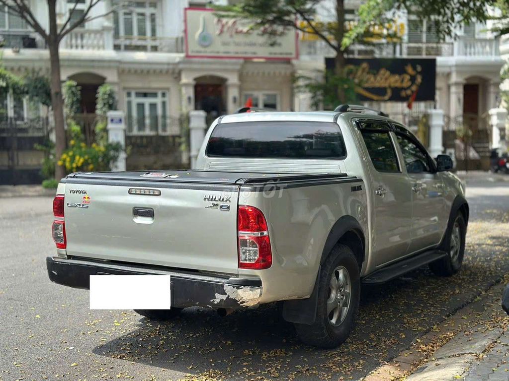 Toyota Hilux 2. 4x2 2012 Bạc 200000 km. Mua bán Ô tô tại Quận Gò Vấp Tp Hồ Chí Minh được đăng bởi PHẠM VIỆT hình 6