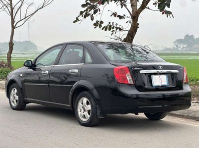 Daewoo Lacetti 2010 EX - 260000 km. Mua bán Ô tô tại Thành phố Vinh Nghệ An được đăng bởi Tran Tien