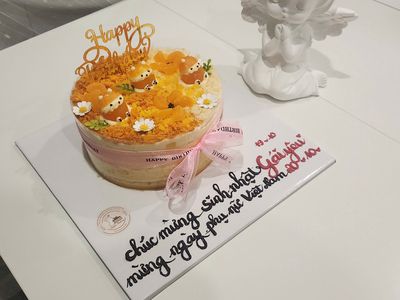 Bánh Bông Lan Trứng Muối. Mua bán Đồ ăn, thực phẩm và các loại khác tại Thành phố Thủ Đức Tp Hồ Chí Minh được đăng bởi Lapin Bakery