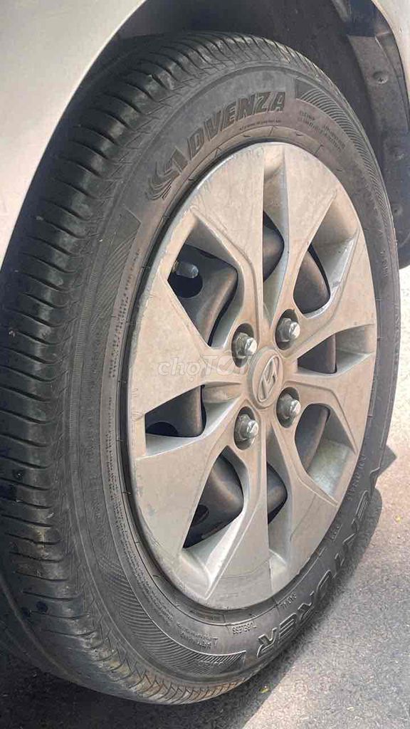 Hyundai Grand i10 2014 1.0 MT - 400000 km. Mua bán Ô tô tại Quận Nam Từ Liêm Hà Nội được đăng bởi Chung Nguyen hình 12