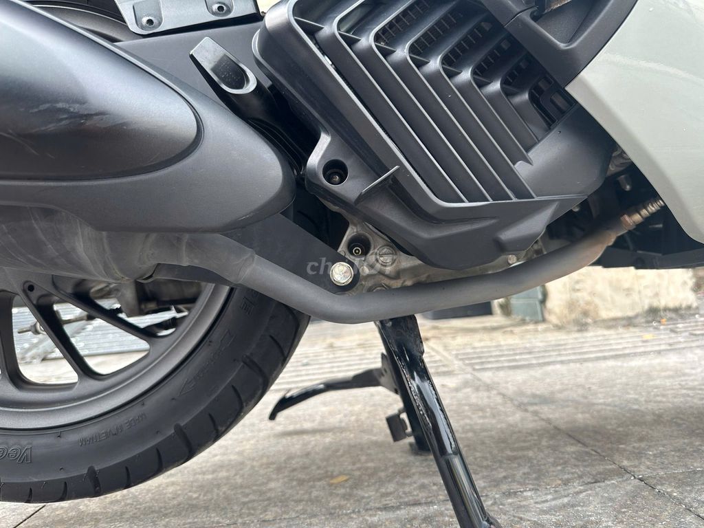 Honda SH Mode 125 ABS 2023 Xám 9000km. Mua bán Xe máy tại Huyện Bình Chánh Tp Hồ Chí Minh được đăng bởi VÕ MINH HẬU hình 10