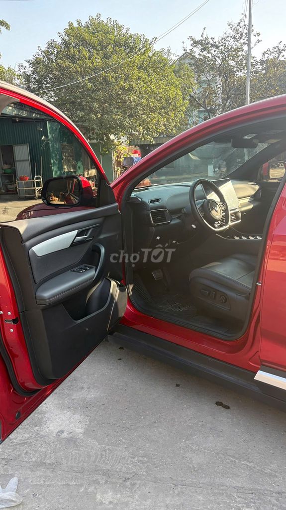 VinFast VF8 Plus Đỏ 2022. Mua bán Ô tô tại Quận Nam Từ Liêm Hà Nội được đăng bởi Duy Quang GF hình 8