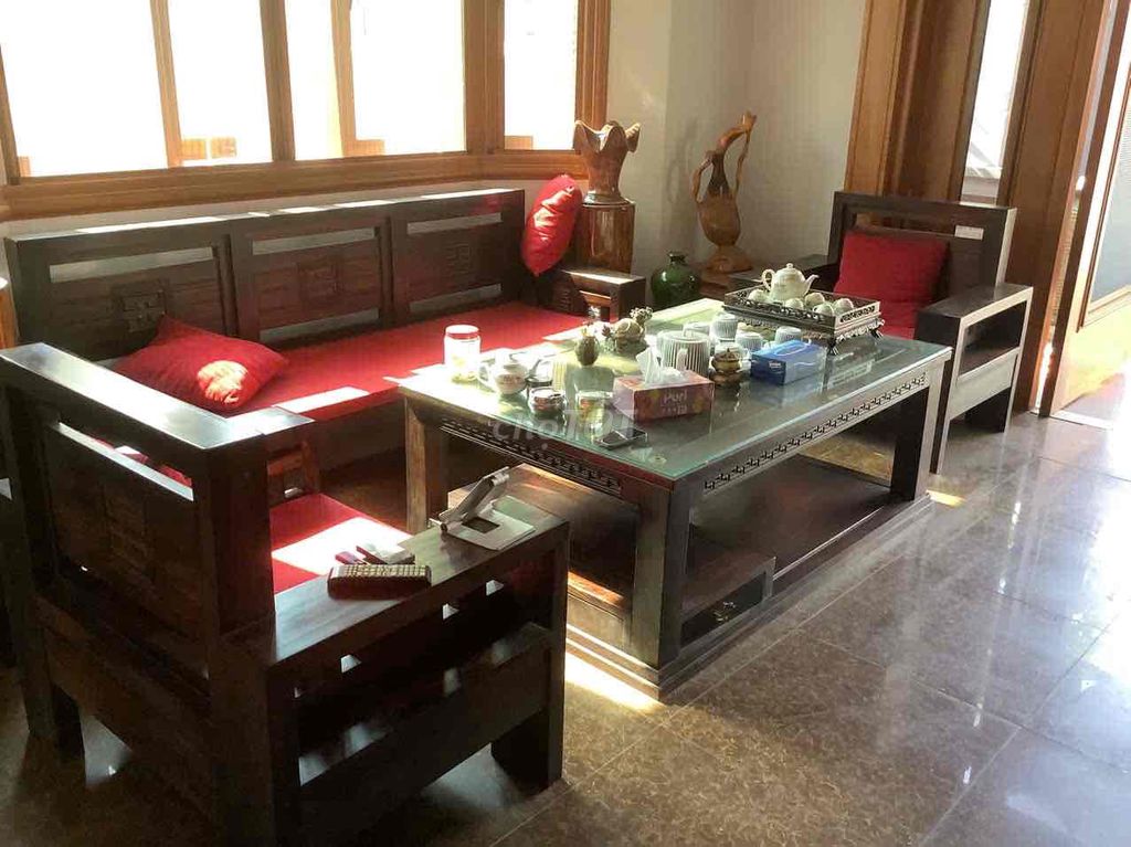 Bàn ghế phòng khách. Mua bán Bàn ghế tại Thành phố Thủ Đức Tp Hồ Chí Minh được đăng bởi Mai Hoai hình 1