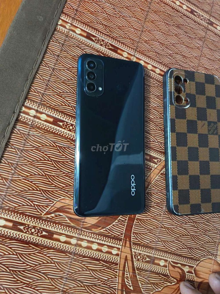Oppo Reno4 Đen. Mua bán Điện thoại tại Huyện Hải Hậu Nam Định được đăng bởi pham hưng hình 1