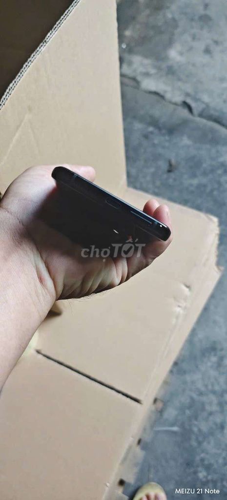 Thanh lý s21 uitra bản mỹ máy. Mới 97% 98%