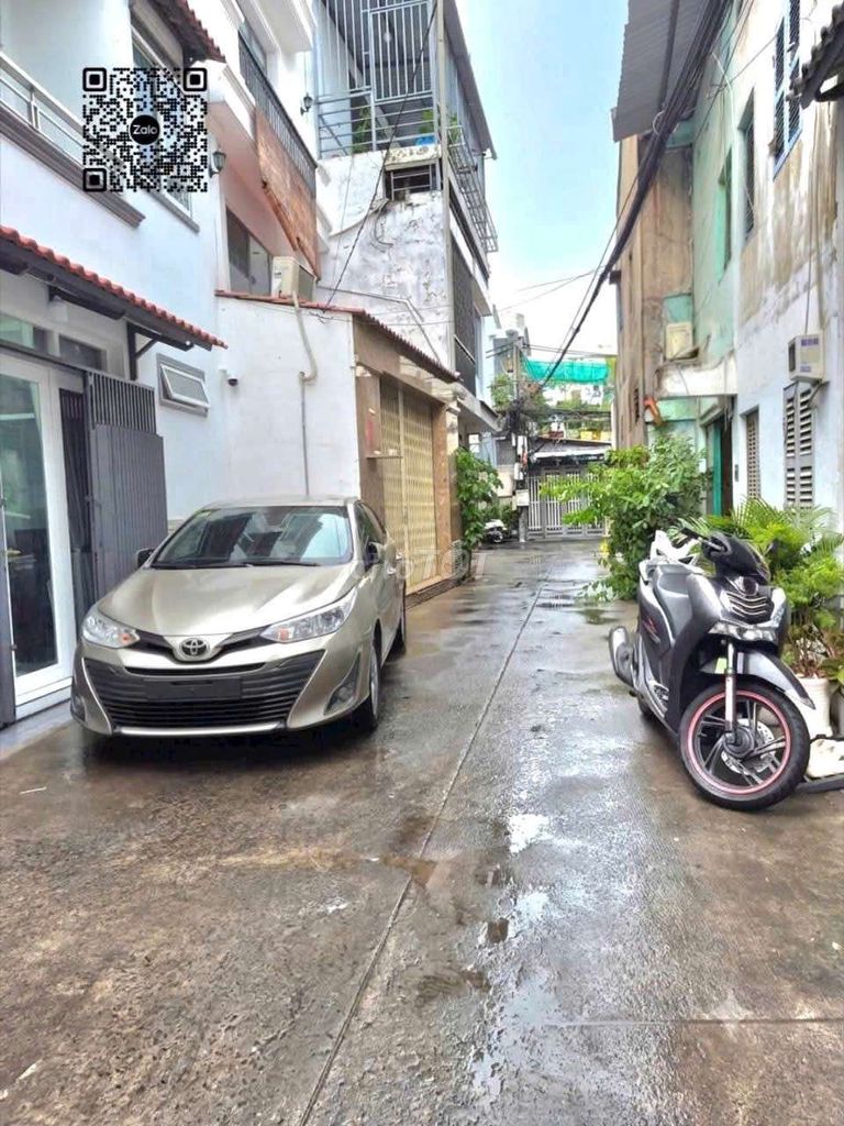 4 tầng BTCT, 1 sẹc, HXH, Ngay Phạm Văn Chí, 48m2, Q6 chỉ hơn 5đ.