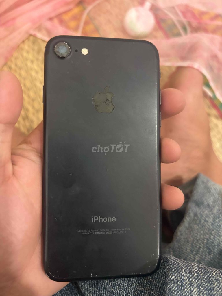 Apple iPhone 7 Đen Nứt màn, cảm ứng đơ. Mua bán Điện thoại tại Quận 7 Tp Hồ Chí Minh được đăng bởi Văn Vương hình 1