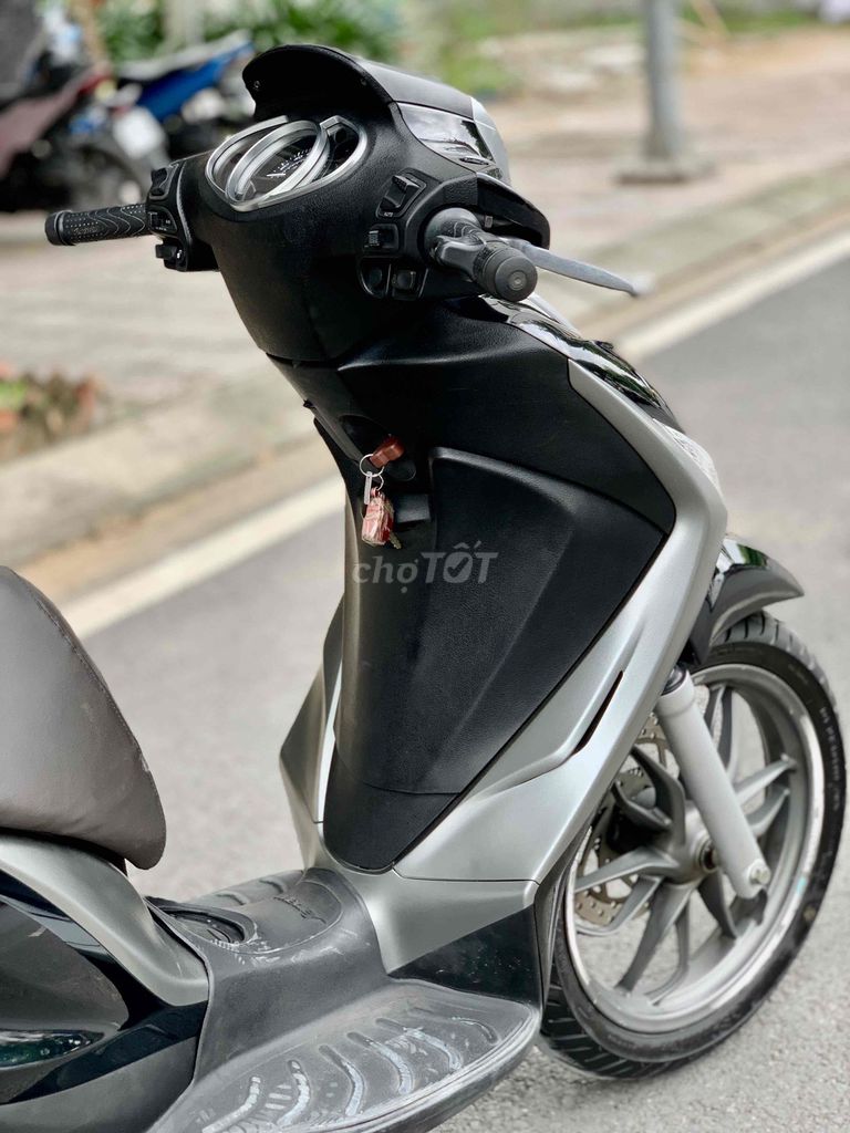 Piaggio Medley 125 2018 ABS chính chủ BSTP giá tốt. Mua bán Xe máy tại Thành phố Thủ Đức Tp Hồ Chí Minh được đăng bởi Khương Phan hình 7