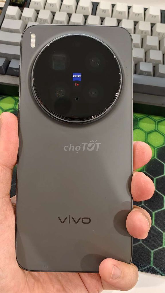 Vivo X300 Pro 16GB/512GB Đen. Mua bán Điện thoại tại Quận Ba Đình Hà Nội được đăng bởi Hùng Trần hình 1