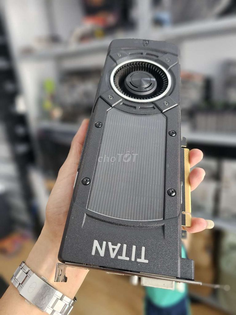 Card đồ họa Nvidia Titan X 12GB Đen. Mua bán Linh kiện (RAM, Card...) tại Quận 11 Tp Hồ Chí Minh được đăng bởi Văn Thanh hình 1