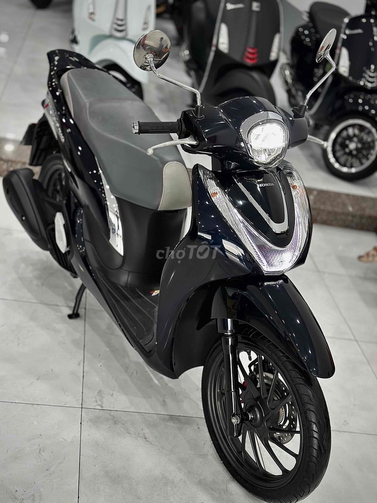 Shmode 2024 ABS Odo6k Lướt ( Hỗ trợ Trả GÓP ) 🔥🔥. Mua bán Xe máy tại Thị xã Phú Mỹ Bà Rịa - Vũng Tàu được đăng bởi Cửa Hàng Xe Máy Phú Mỹ hình 13