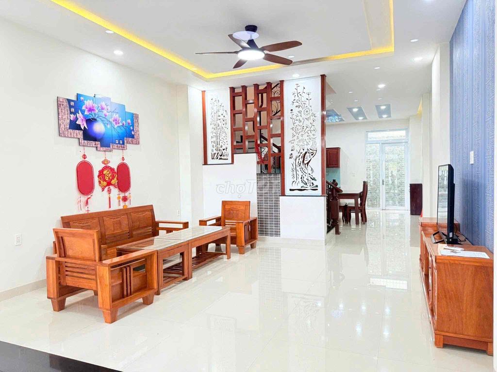 Nhà KĐT Hà Quang 1 Đối Diện Công Viên Đã Có Sổ Hồng. Mua bán nhà ở tại Thành phố Nha Trang Khánh Hòa được đăng bởi Hà Văn Trạch  hình 2