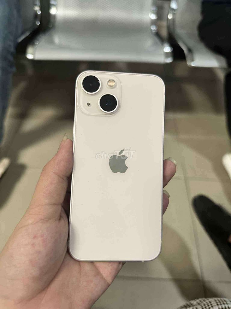 iPhone 13 Mini trắng 128gb. Mua bán Điện thoại tại Quận 7 Tp Hồ Chí Minh được đăng bởi Vương  hình 1