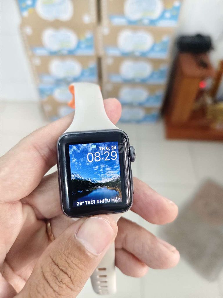 Apple Watch Series 3 38mm Đen. Mua bán Thiết bị đeo thông minh tại Quận Bình Tân Tp Hồ Chí Minh được đăng bởi Long hình 1