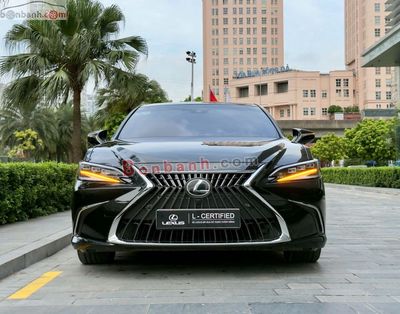 Lexus ES 300h 2023 - 2 Tỷ 950 Triệu. Mua bán Ô tô tại Quận Ba Đình Hà Nội được đăng bởi Nguyễn Khắc Hoàn