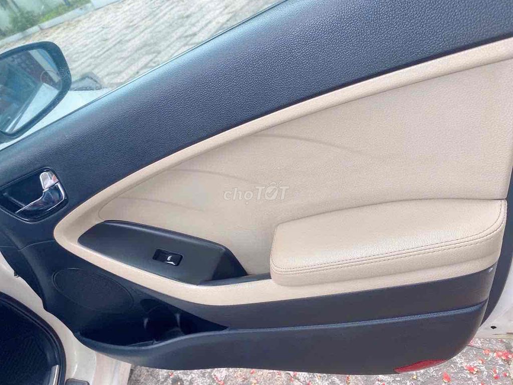 Kia Cerato 2018 2.0 AT - 90000 km còn bớt. Mua bán Ô tô tại Thành phố Dĩ An Bình Dương được đăng bởi Phan văn Độ hình 18