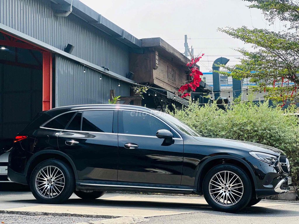 💯 Mercedes Benz GLC200 4Matic 2023 GIÁ YÊU NHẤT. Mua bán Ô tô tại Thành phố Thủ Đức Tp Hồ Chí Minh được đăng bởi Hứa Bửu hình 5