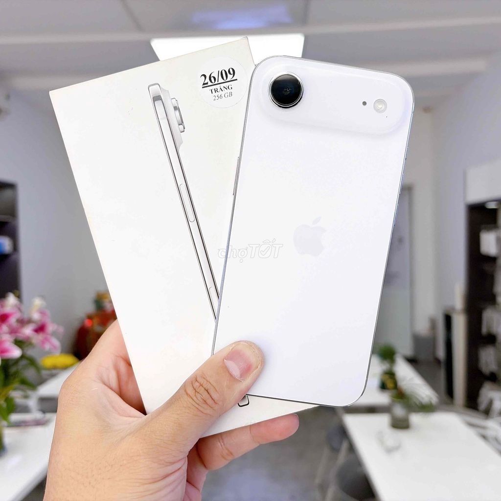 iPhone Air 256GB Trắng sạc 41 lần BH TGDD 03/2027. Mua bán Điện thoại tại Huyện Long Thành Đồng Nai được đăng bởi Gume Mobile Long Thành hình 1