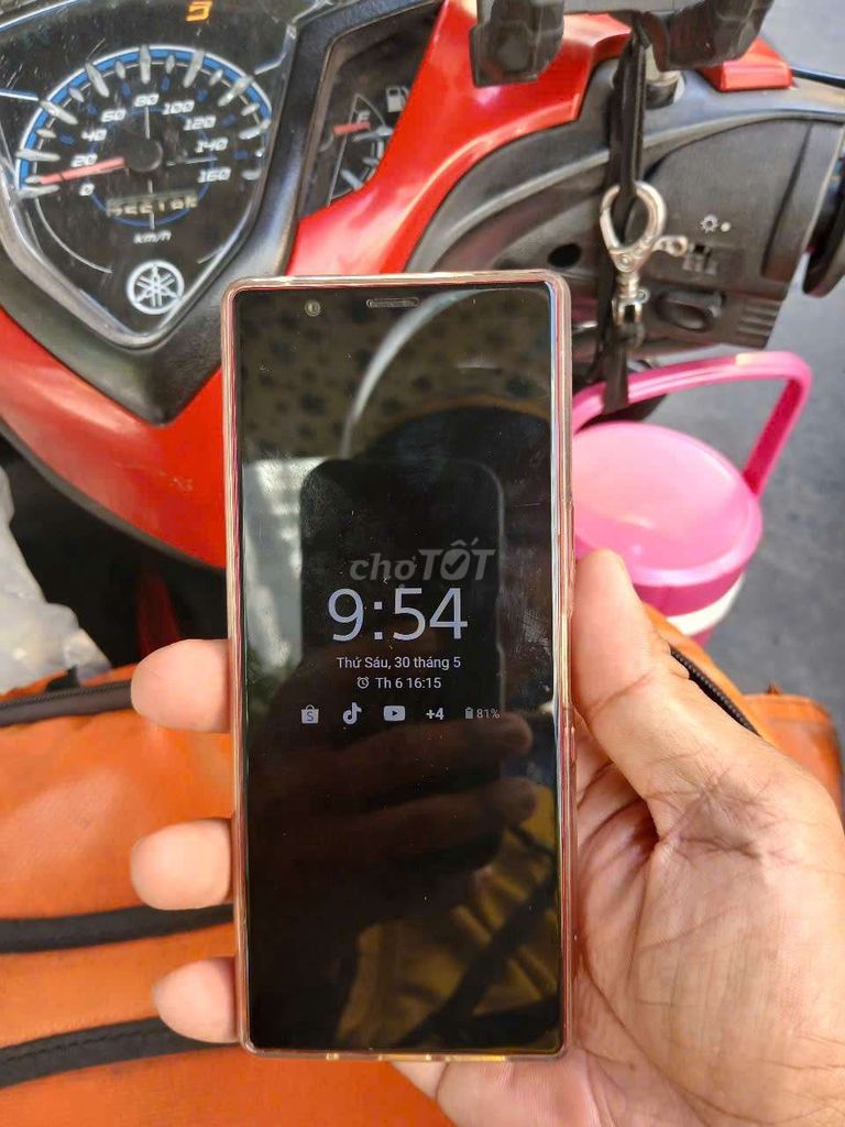 Sony Xperia 5m1 giao lưu máy ngang tầm