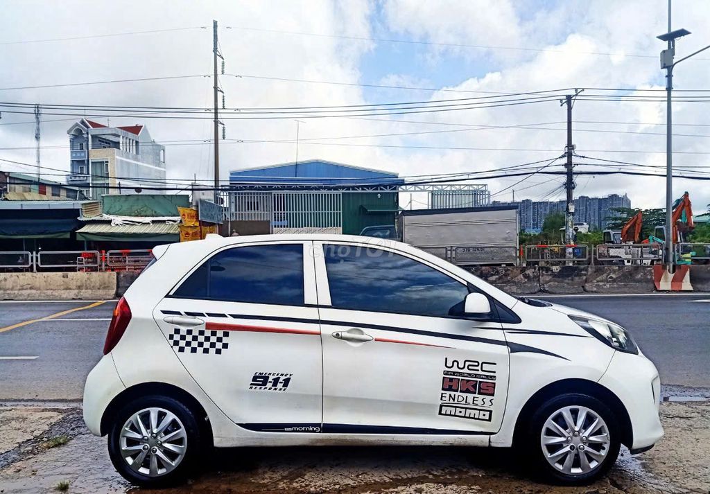 Bán rẻ Kia Morning Model 2016 zin AZ máy mạnh 1.25. Mua bán Ô tô tại Huyện Bình Chánh Tp Hồ Chí Minh được đăng bởi ANDY NGUYEN hình 2