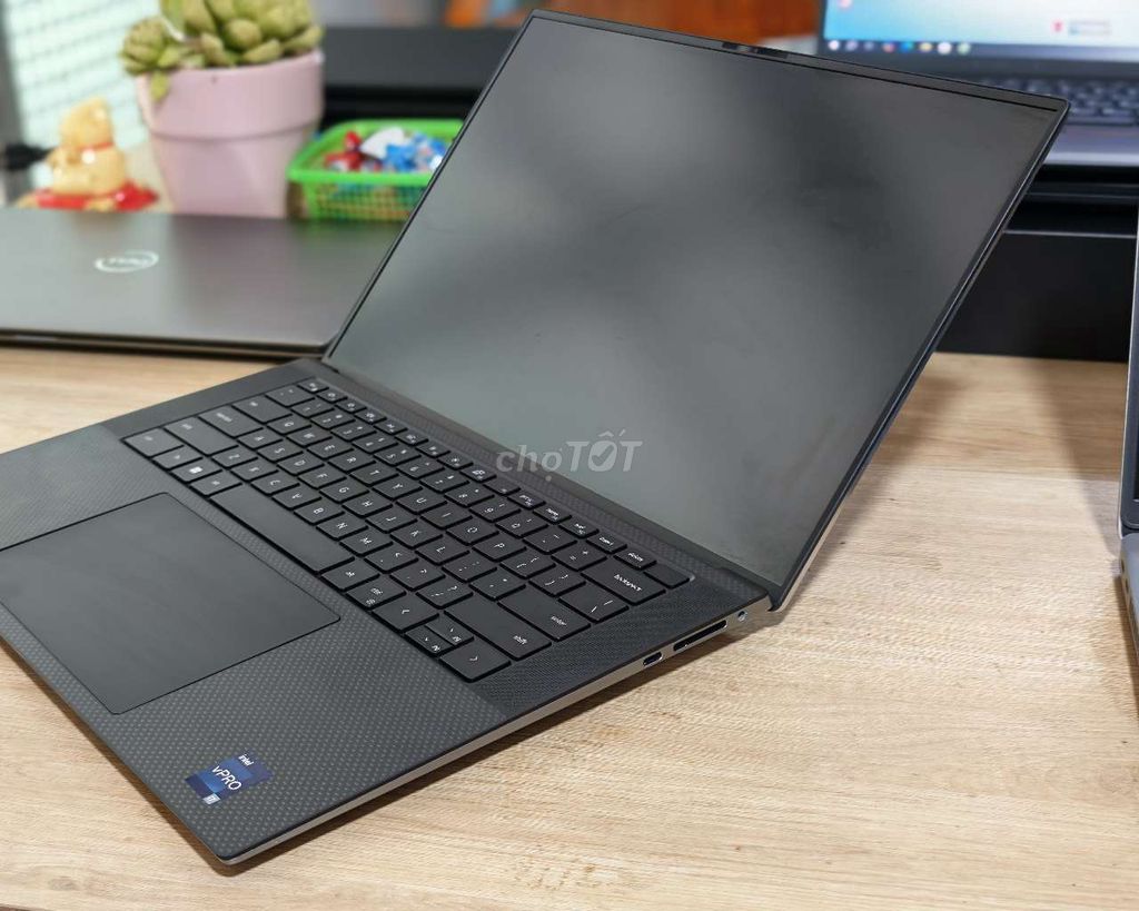 Dell Precision 5570 i7-12700H, máy trạm, bền bỉ. Mua bán Laptop tại Quận Cẩm Lệ Đà Nẵng được đăng bởi Thinkpad US I i10store com  hình 1