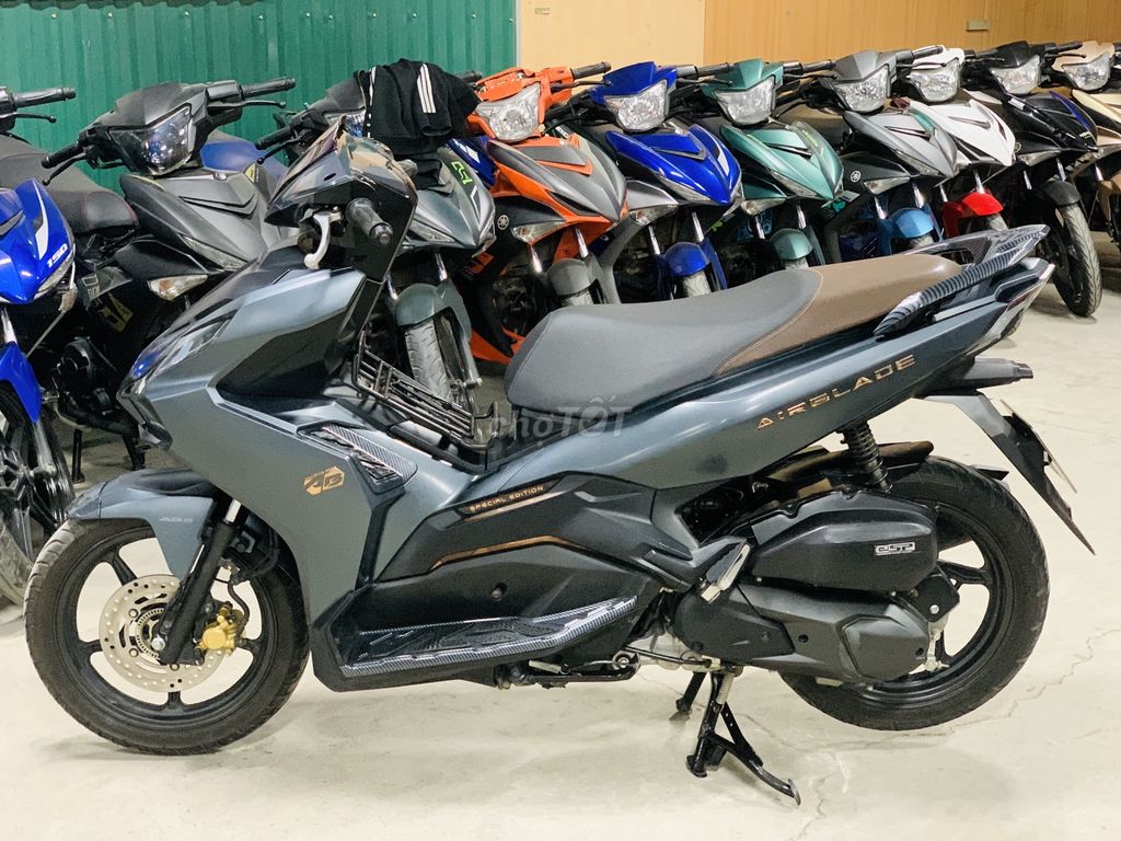 XE MÁY THANH TÙNG_HONDA  AIR BLADE 150 XANH ĐÁ 223. Mua bán Xe máy tại Quận Nam Từ Liêm Hà Nội được đăng bởi THANH TÙNG hình 6