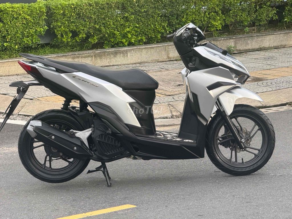 Honda Vario 125cc 2024 серебристый