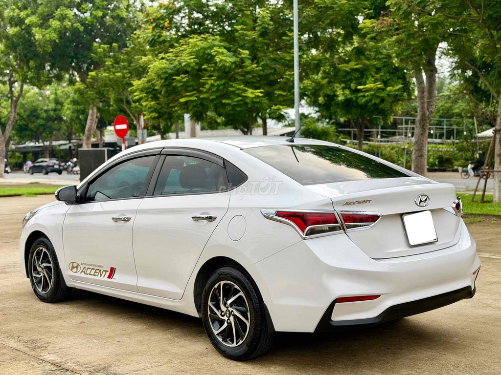 Hyundai Accent 1.4MT 2018 Белый 80 000 км
