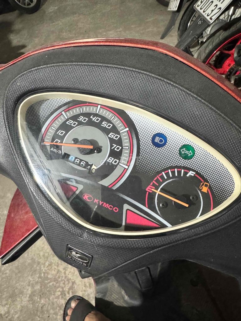 Xe Kymco Candy Hi 50 tay ga màu đỏ mới 95%. Mua bán Xe máy tại Quận 6 Tp Hồ Chí Minh được đăng bởi Xuân Hoà 77 hình 3